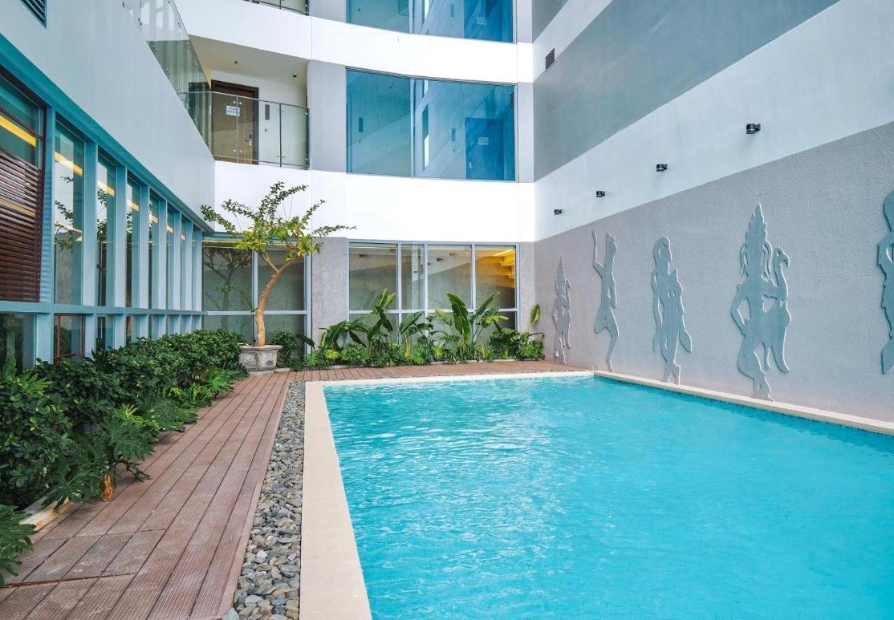 Aparthotel Panorama Sky Blue Nha Trang Exterior foto